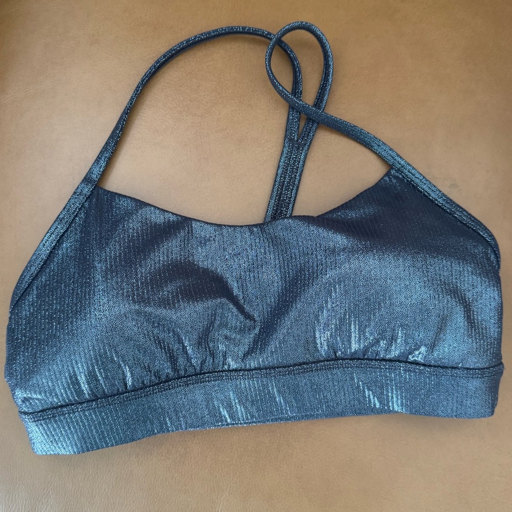 NWOT Flow Y Nulu lululemon bra